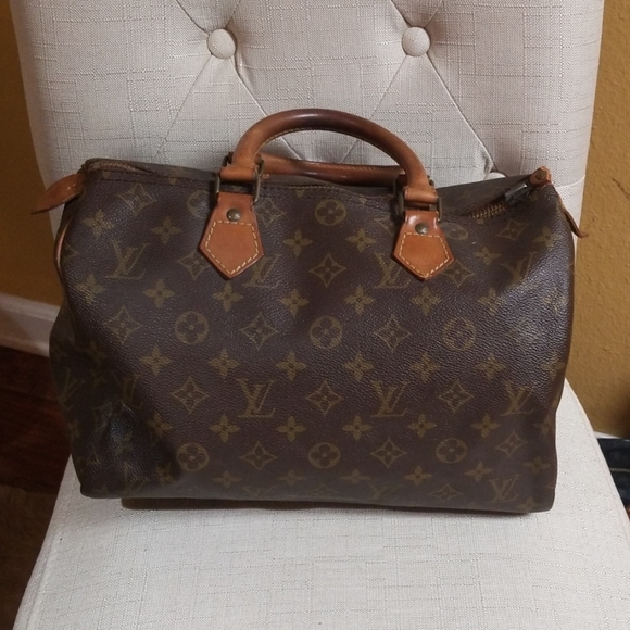 Authentic Louis Vuitton Vintage Speedy 30 bag - Picture 2 of 16